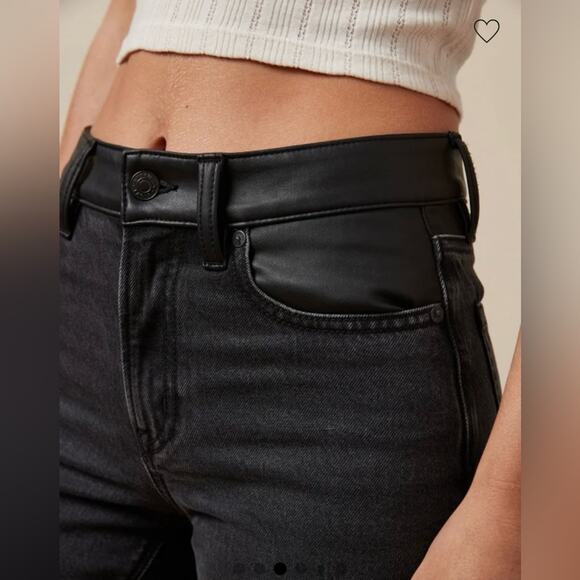 AE Stretch Super High-Rise Vegan Leather Waist Ankle Straight Jean Black Size 4R - Picture 2 of 15